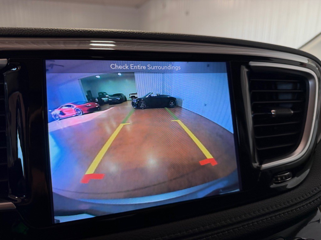 2018 Chrysler Pacifica Image 35