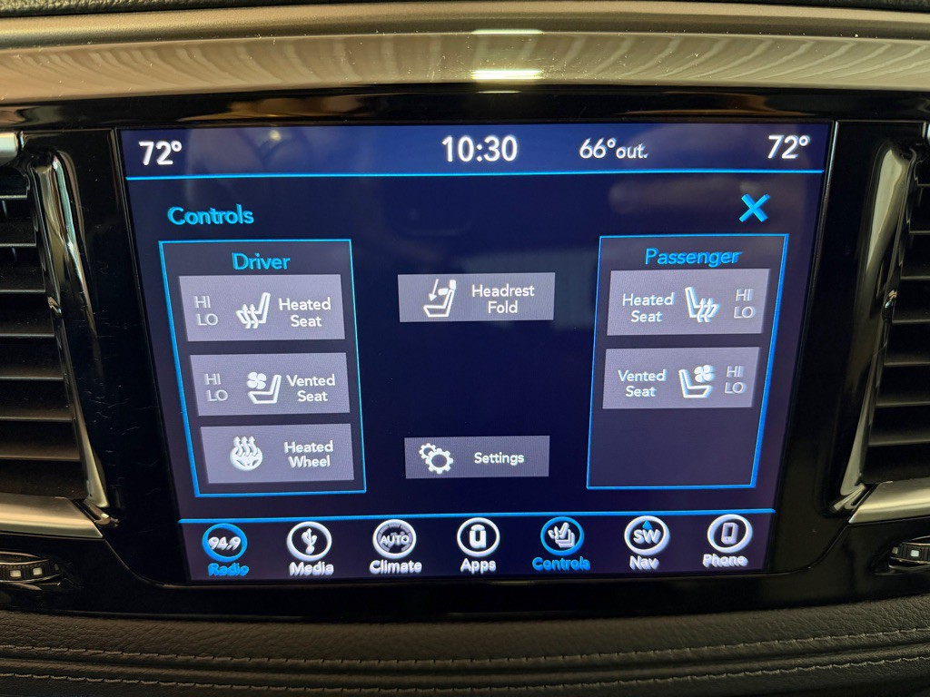 2018 Chrysler Pacifica Image 36