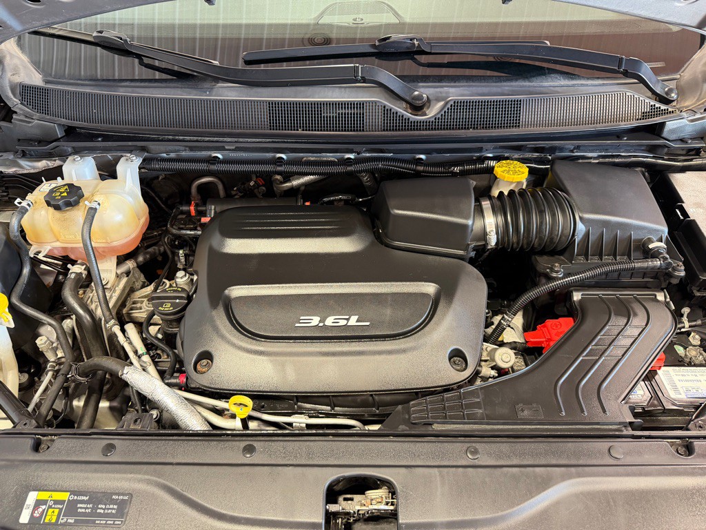 2018 Chrysler Pacifica Image 46