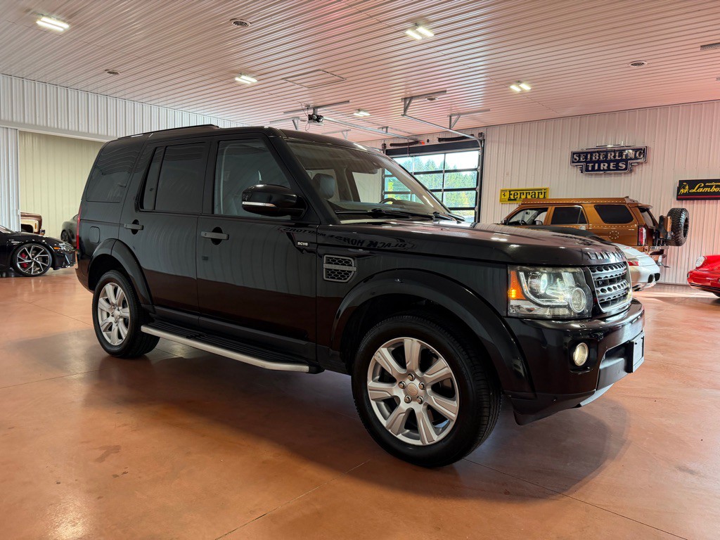 2015 Land Rover LR4 Image 8