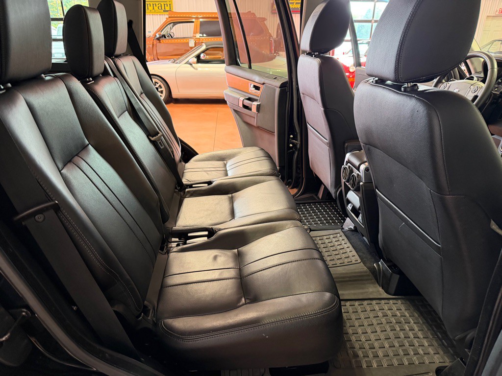 2015 Land Rover LR4 Image 26