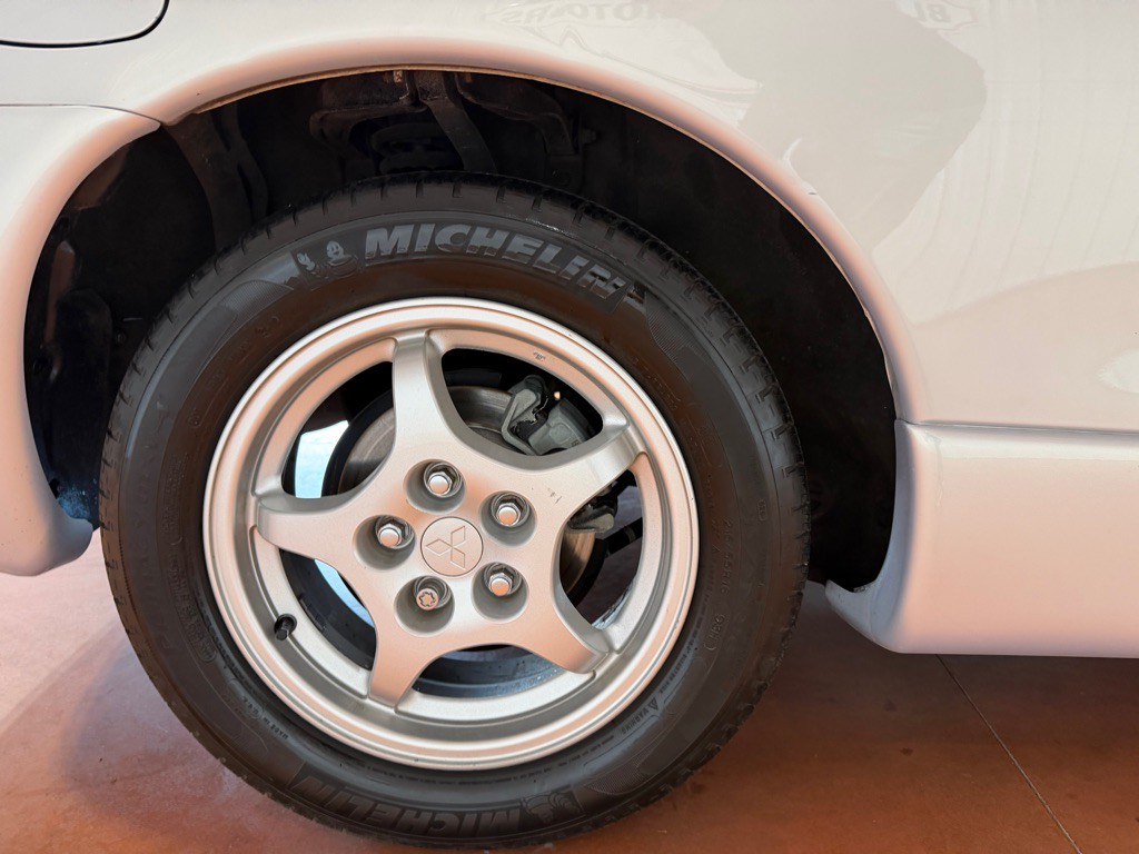 1997 Mitsubishi Eclipse Image 16
