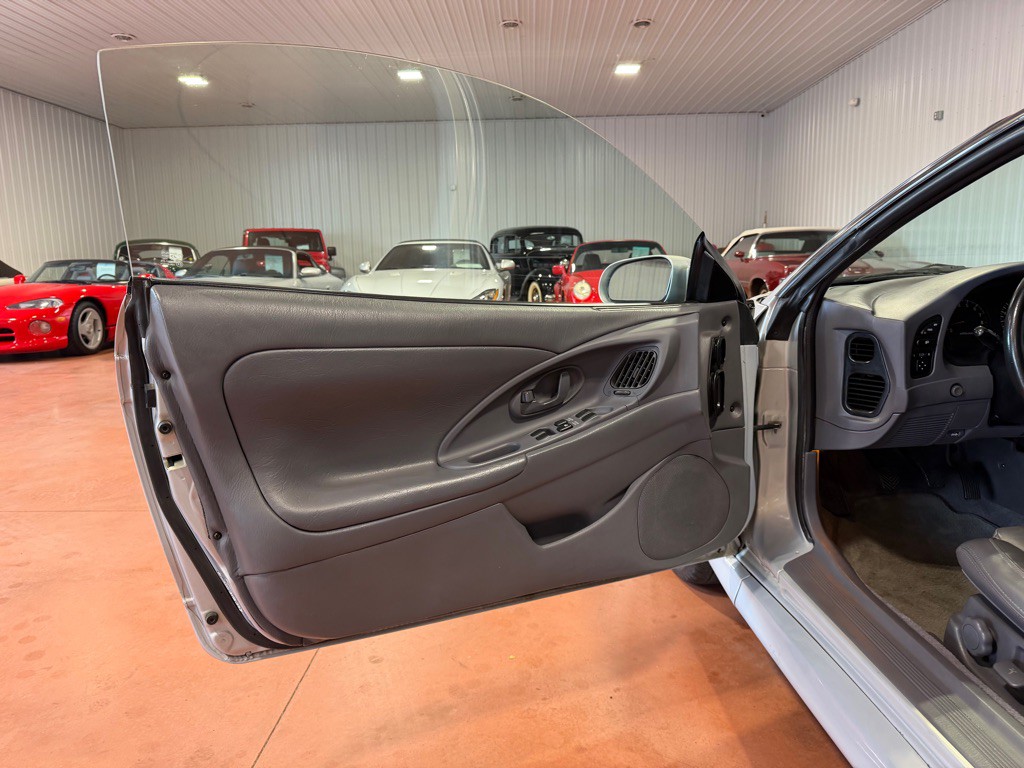 1997 Mitsubishi Eclipse Image 18