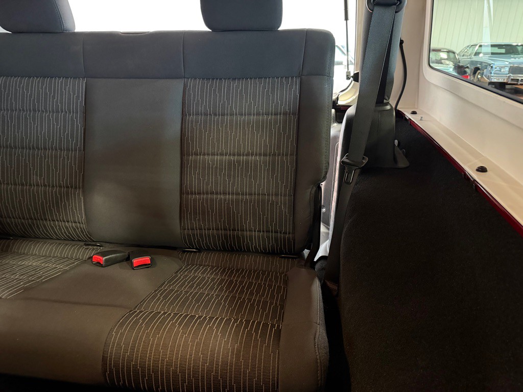 2012 Jeep Wrangler Image 16