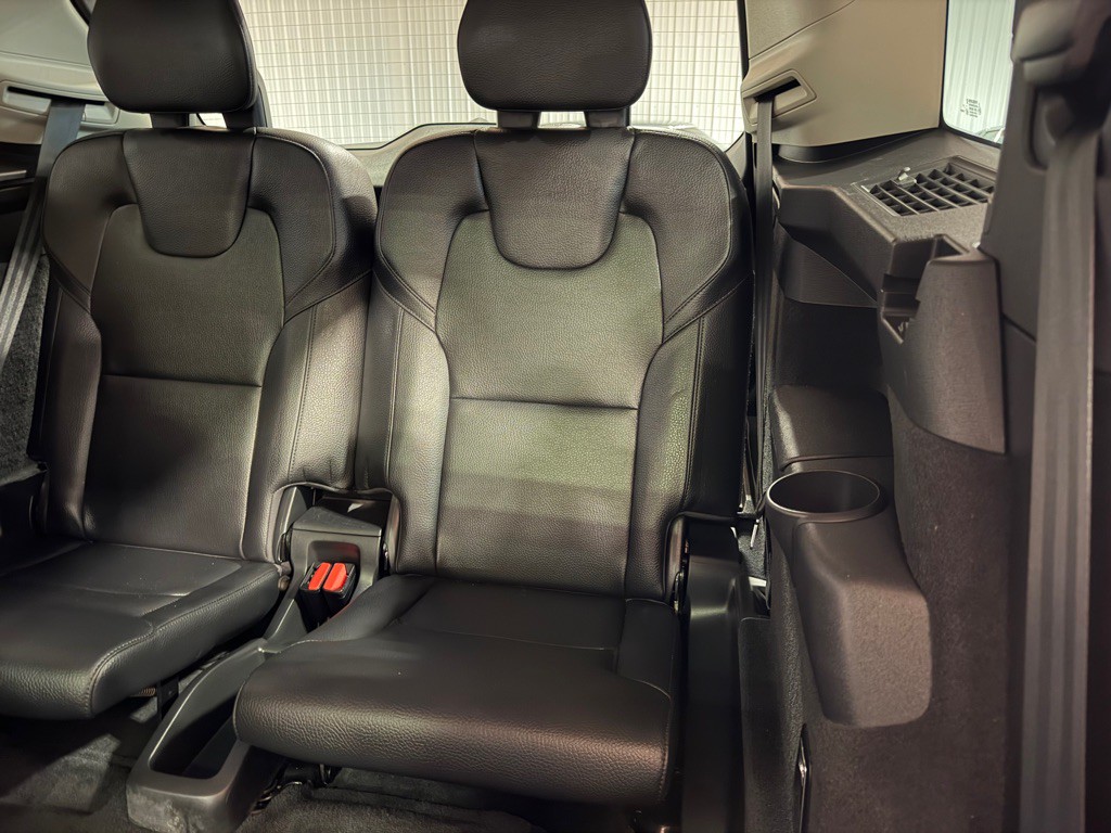 2022 Volvo XC90 Image 20