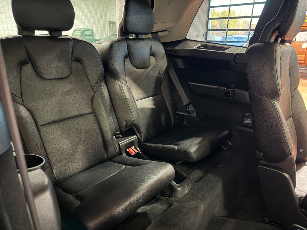 2022 Volvo XC90 Image 27