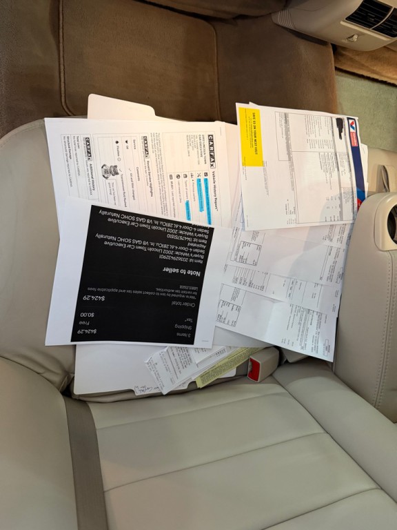 2002 Lincoln Town Car Image 31