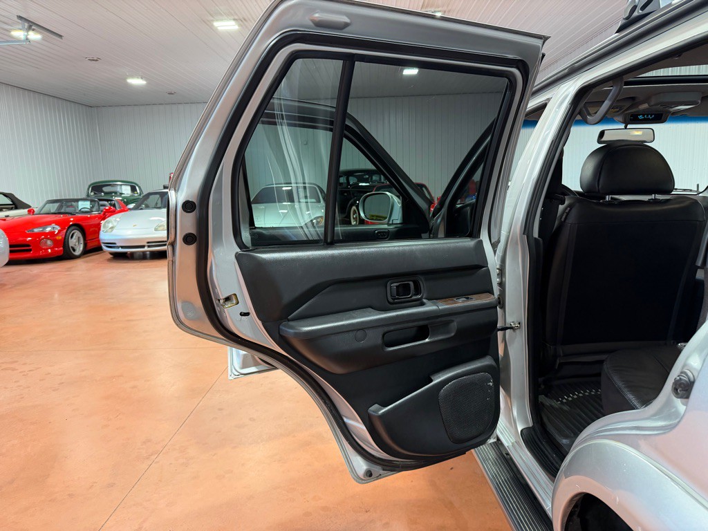 2002 Nissan Pathfinder Image 19