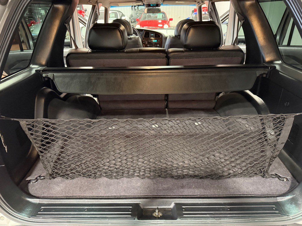 2002 Nissan Pathfinder Image 35