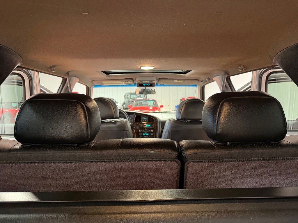 2002 Nissan Pathfinder Image 36