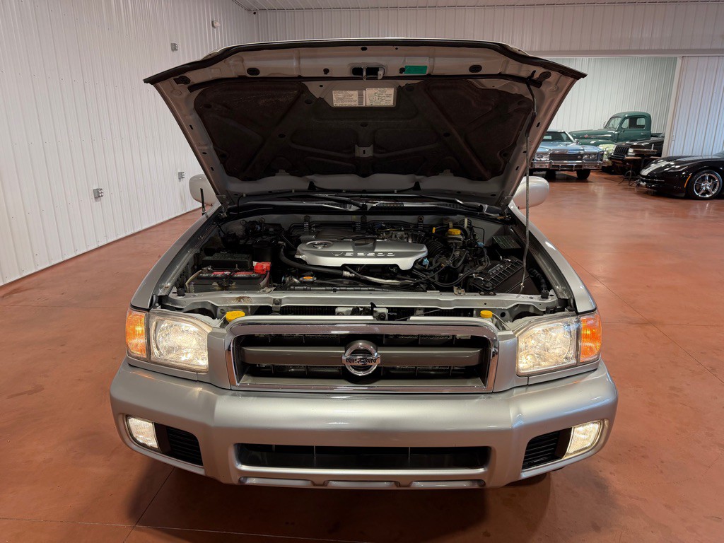 2002 Nissan Pathfinder Image 37