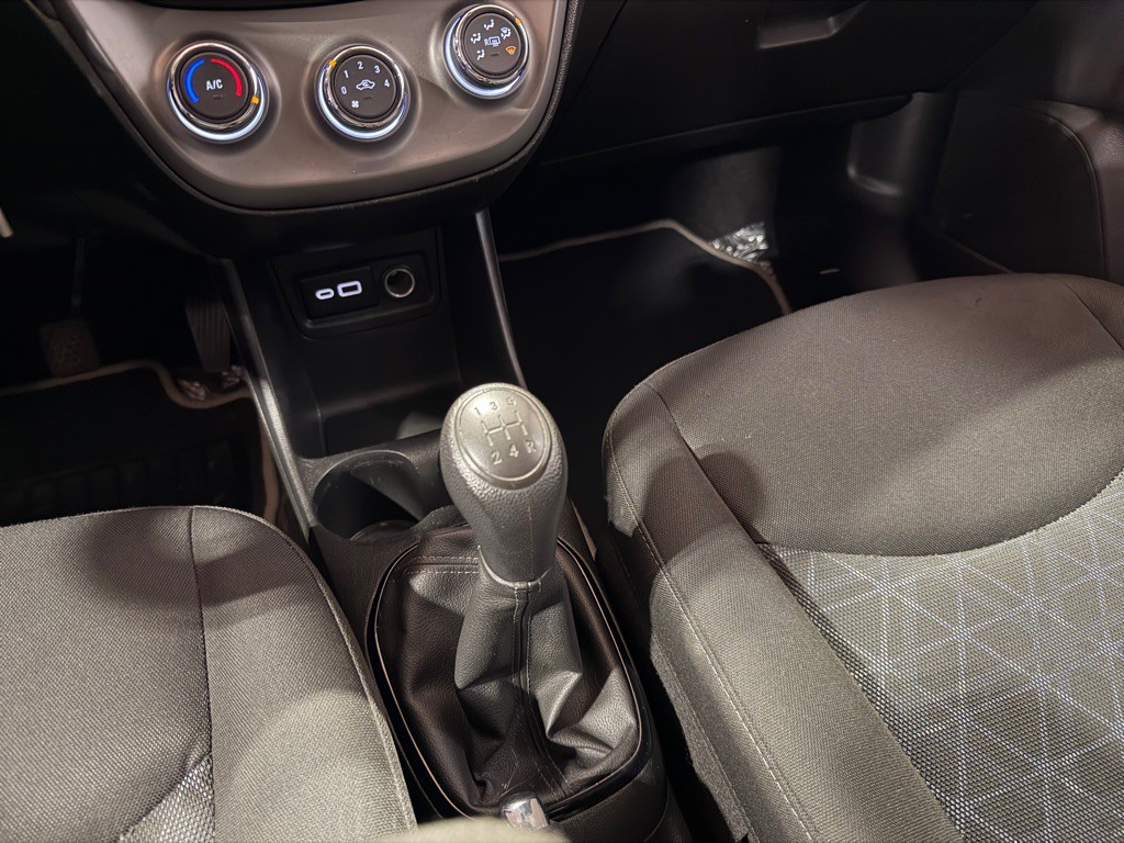 2020 Chevrolet Spark Image 25