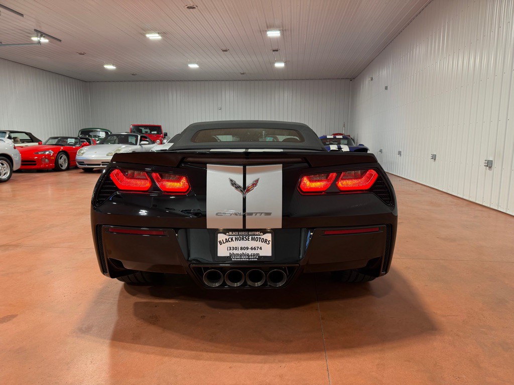 2014 Chevrolet Corvette Image 10