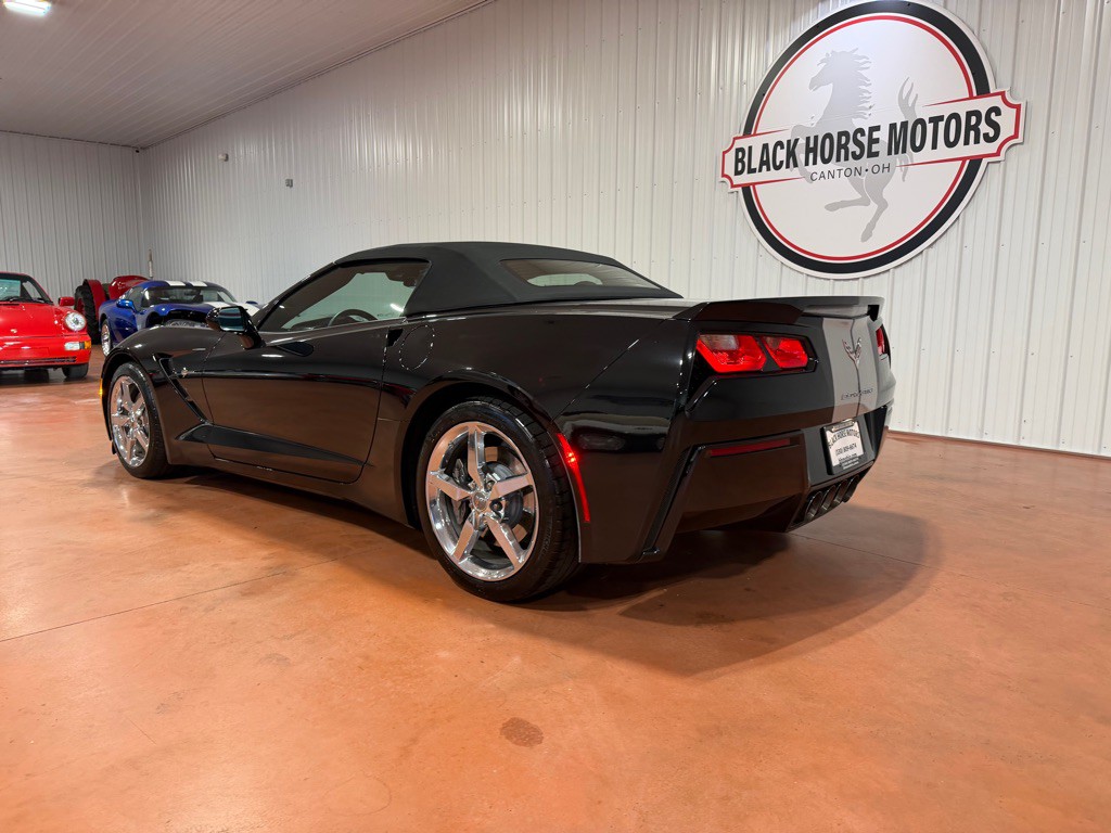 2014 Chevrolet Corvette Image 11
