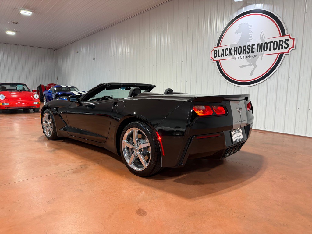 2014 Chevrolet Corvette Image 18