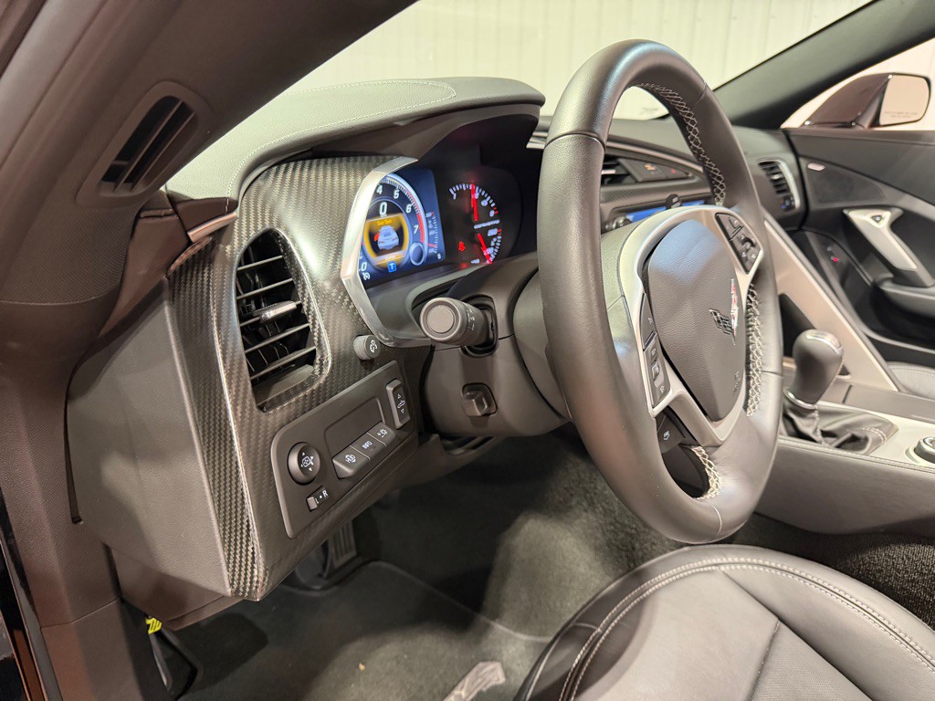 2014 Chevrolet Corvette Image 22