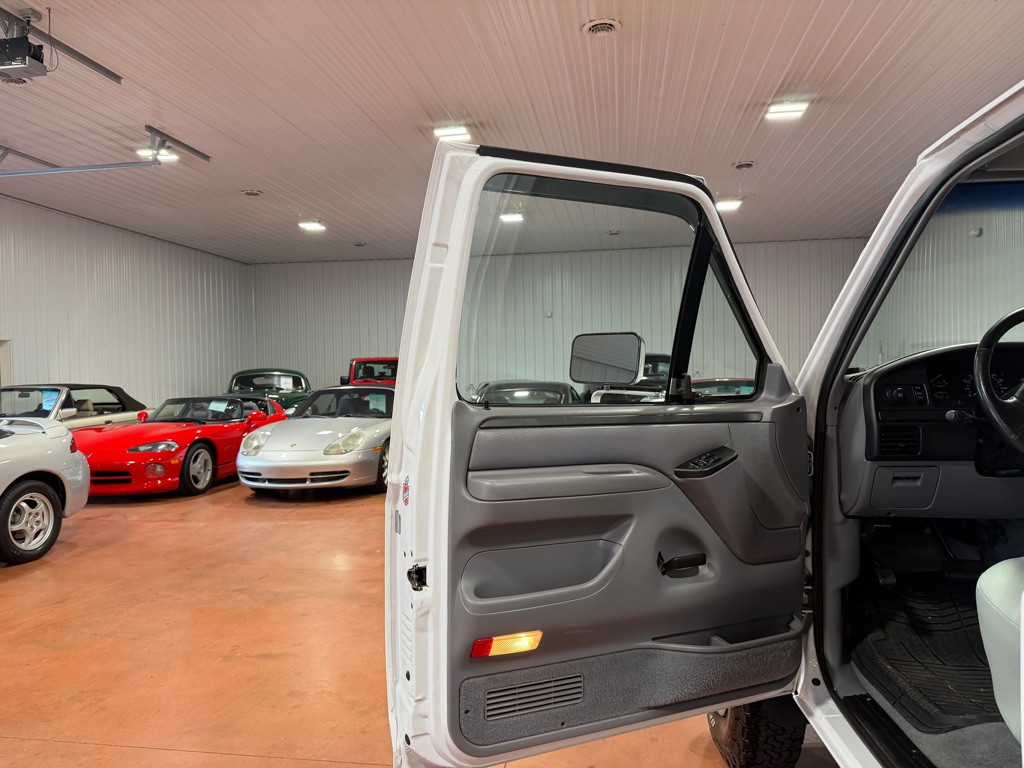 1997 Ford F-250 Image 13