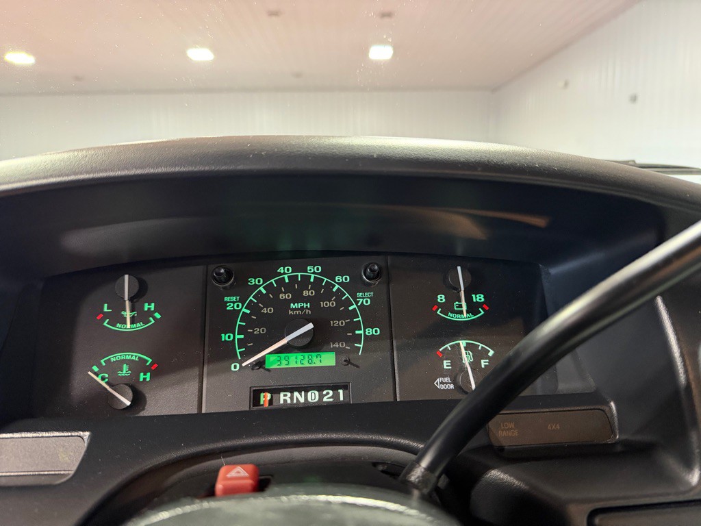 1997 Ford F-250 Image 22