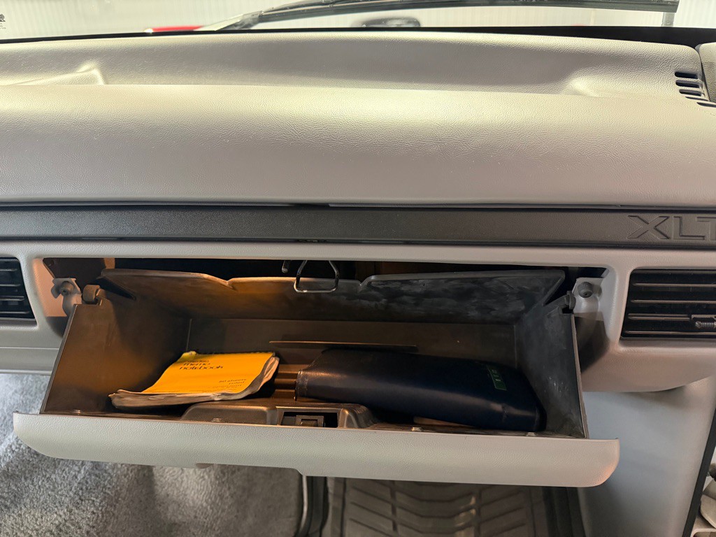 1997 Ford F-250 Image 25