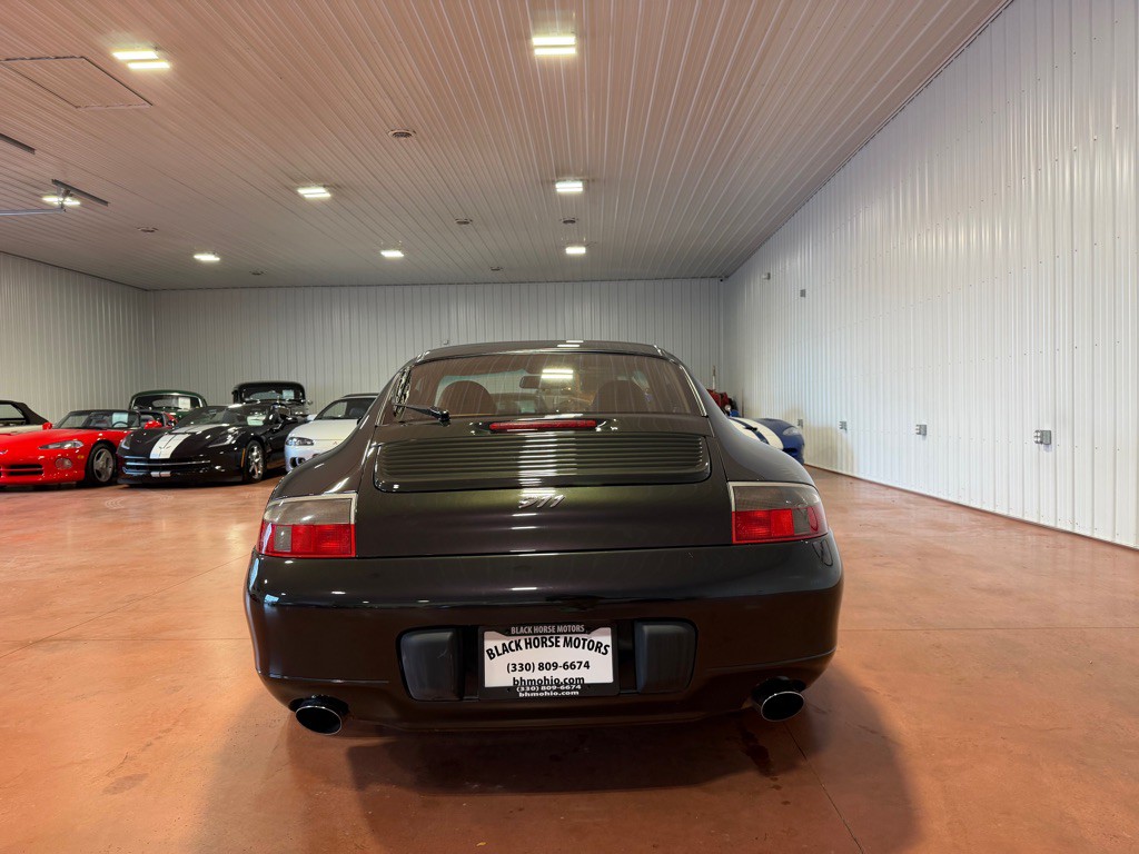 2000 Porsche 911 Image 9