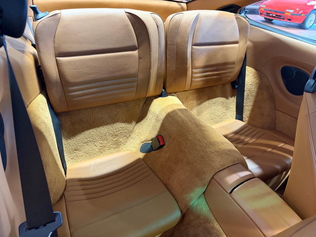 2000 Porsche 911 Image 25