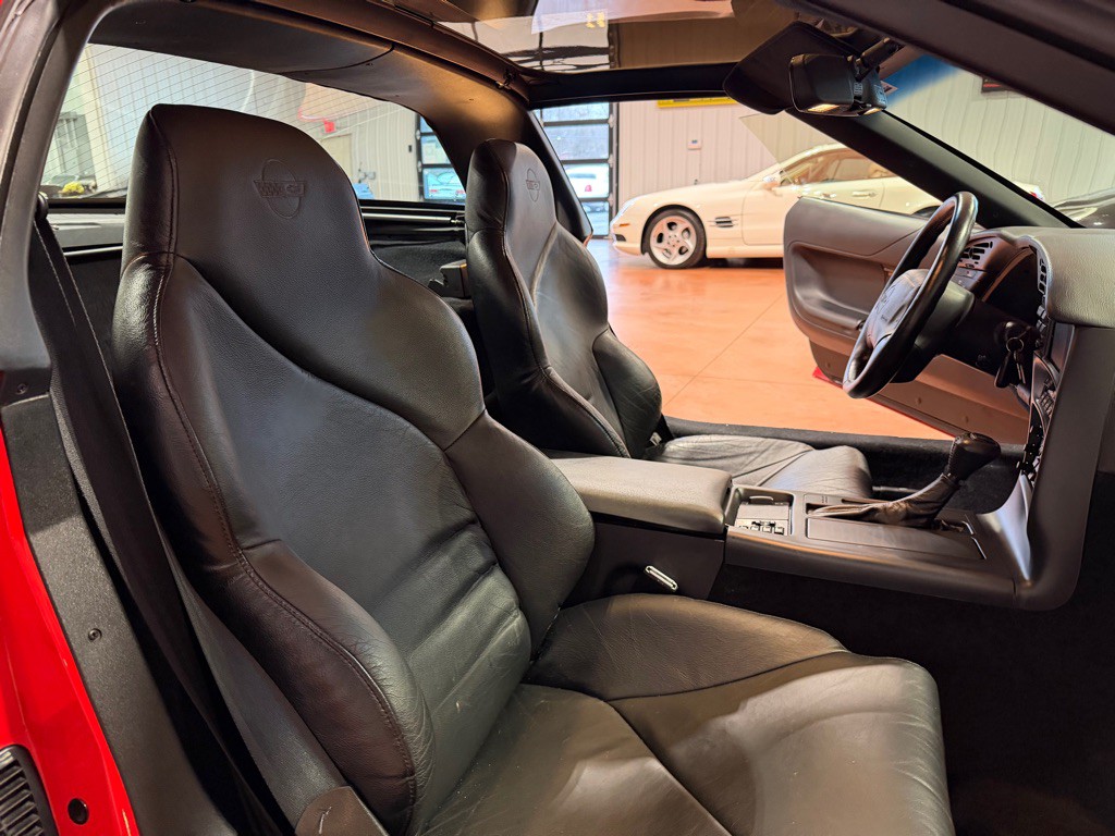 1994 Chevrolet Corvette Image 17
