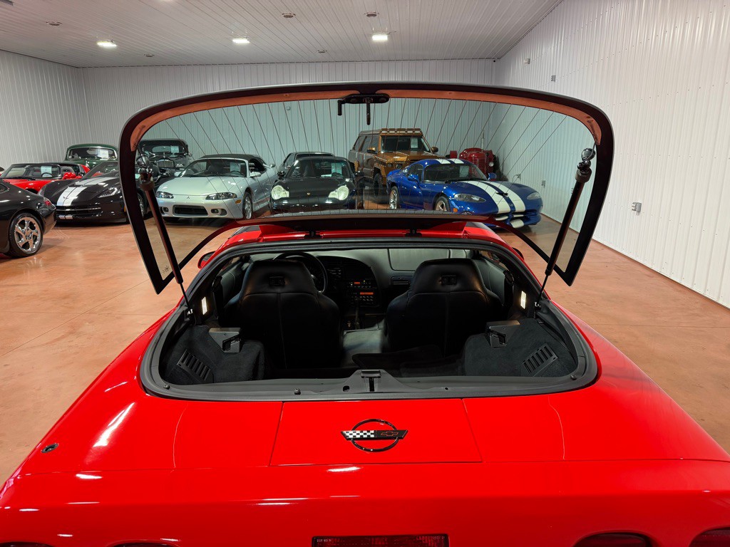 1994 Chevrolet Corvette Image 22