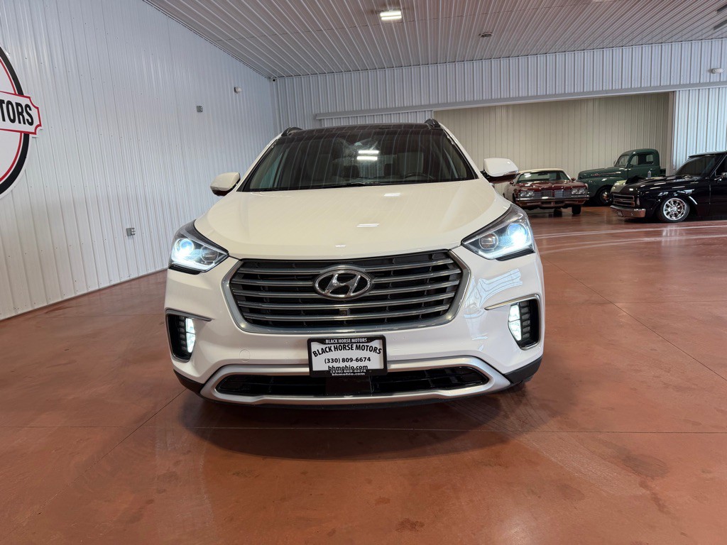 2017 Hyundai Santa Fe Image 5