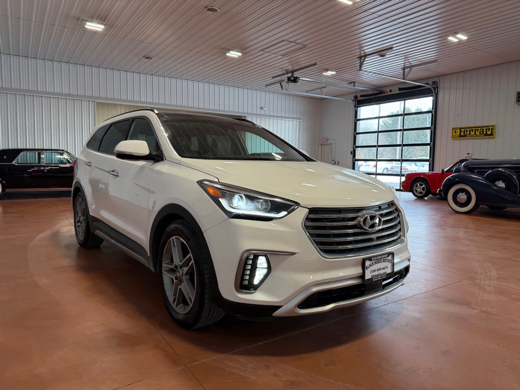 2017 Hyundai Santa Fe Image 6
