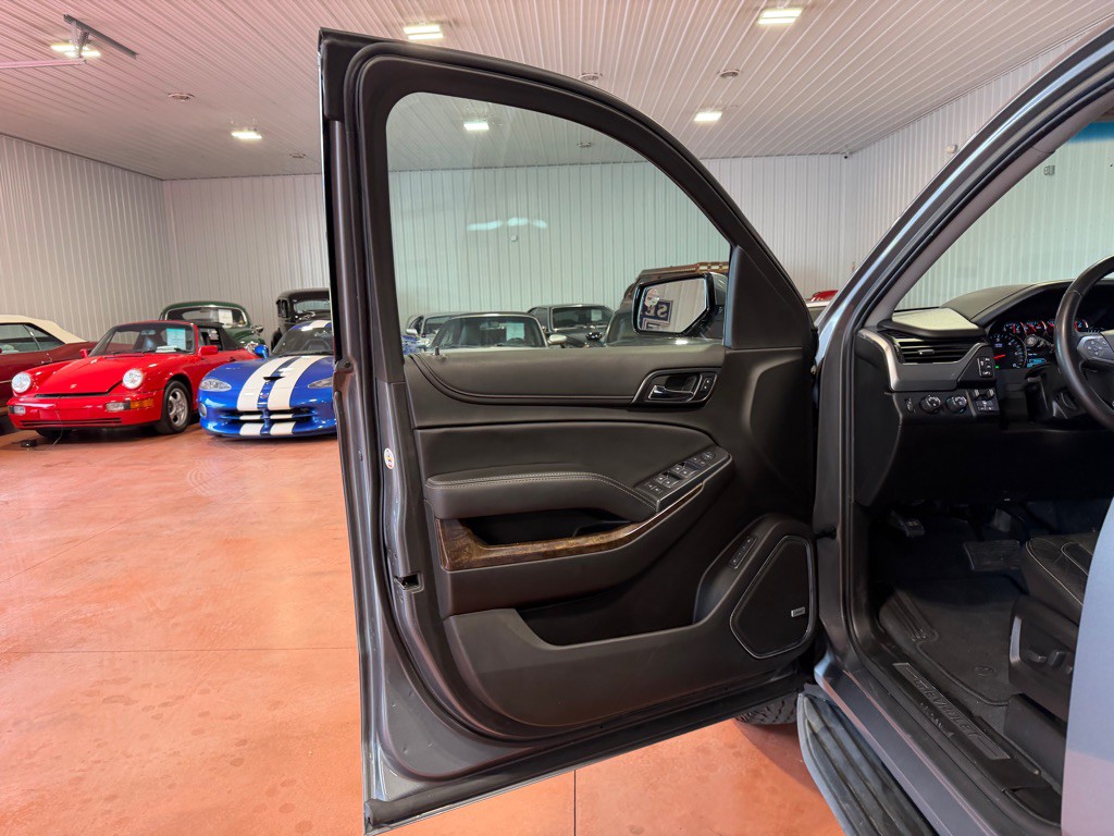 2019 Chevrolet Tahoe Image 10