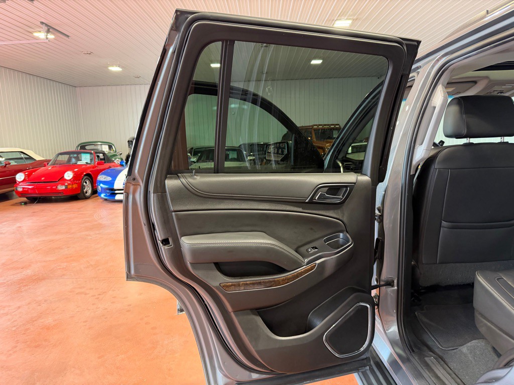 2019 Chevrolet Tahoe Image 13