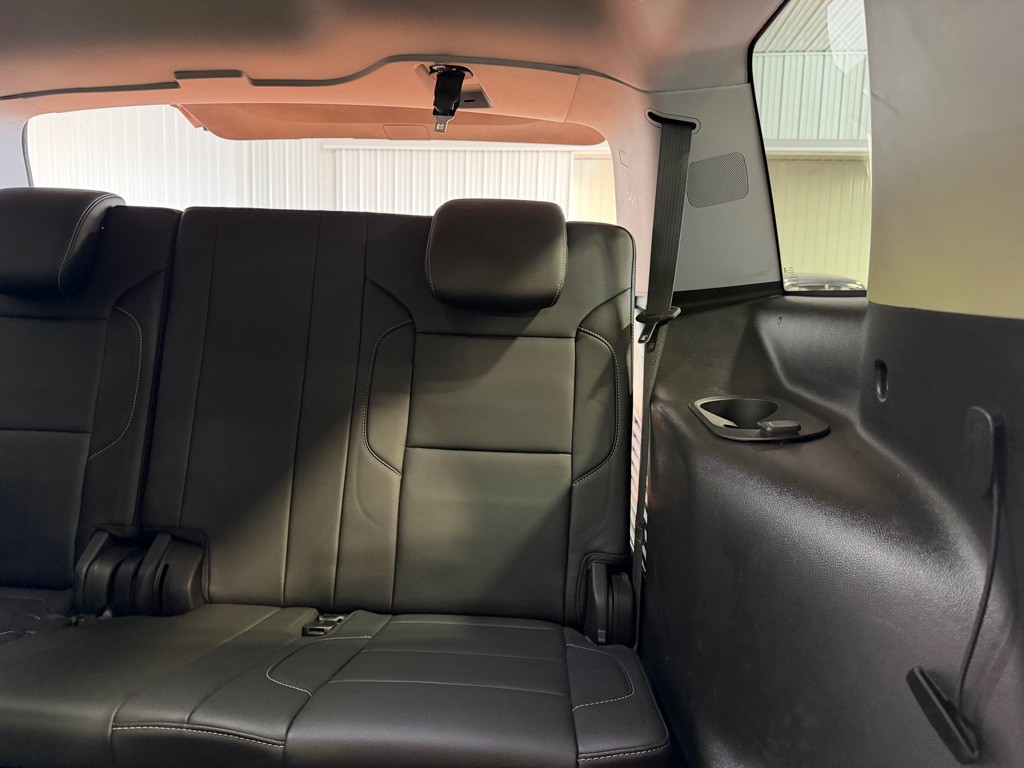 2019 Chevrolet Tahoe Image 16