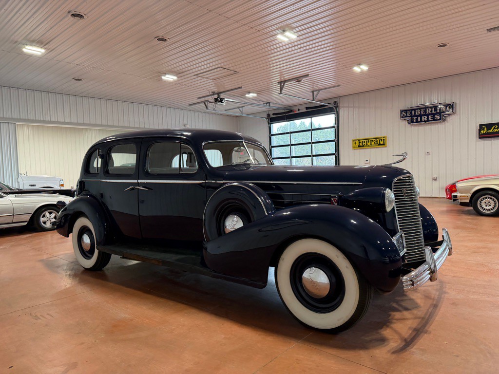 1936 Cadillac Fleetwood Image 7