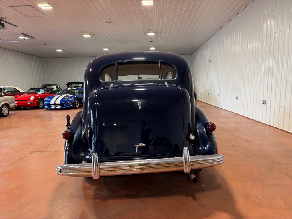 1936 Cadillac Fleetwood Image 9