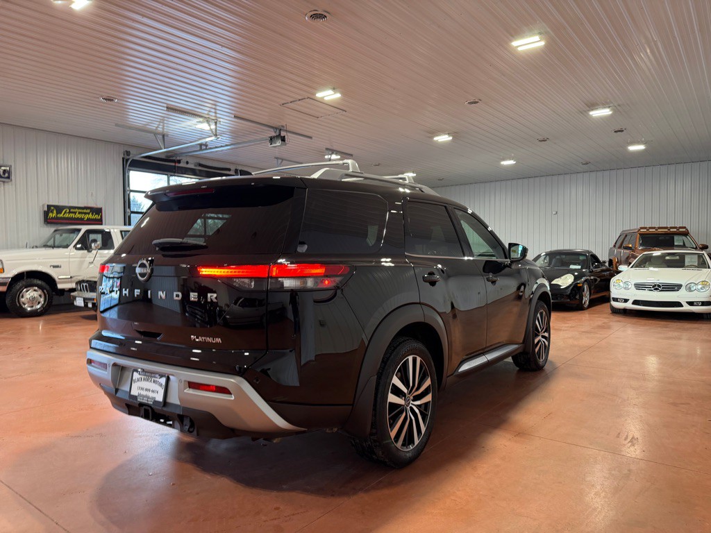 2024 Nissan Pathfinder Image 8