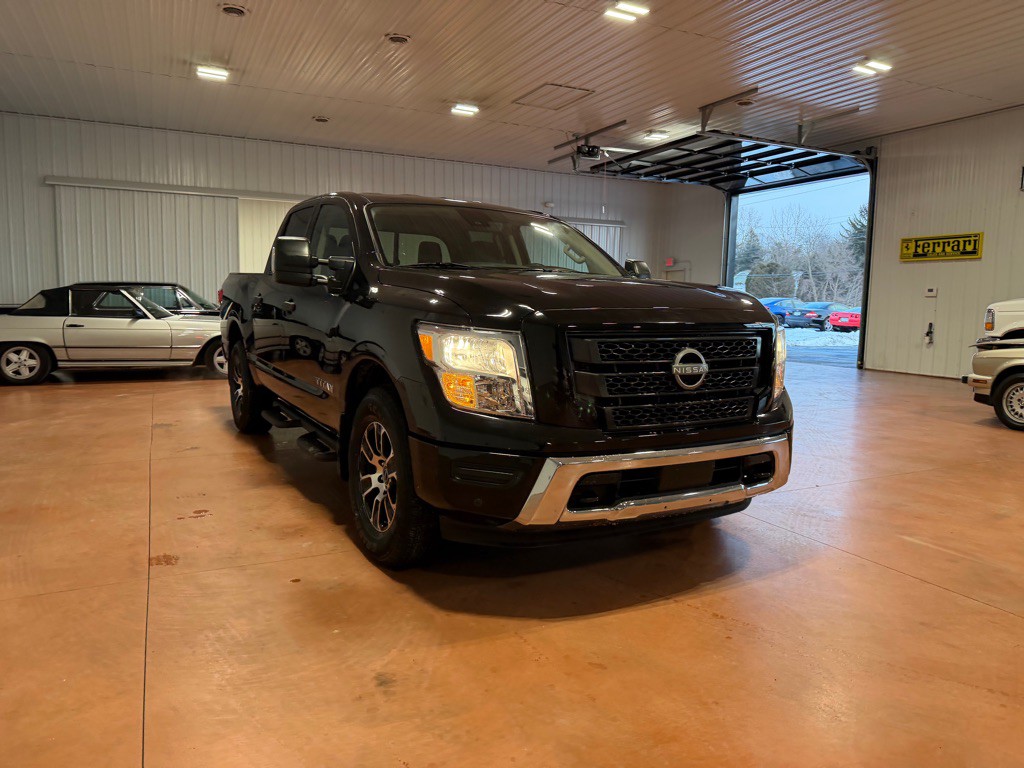2024 Nissan Titan Image 6