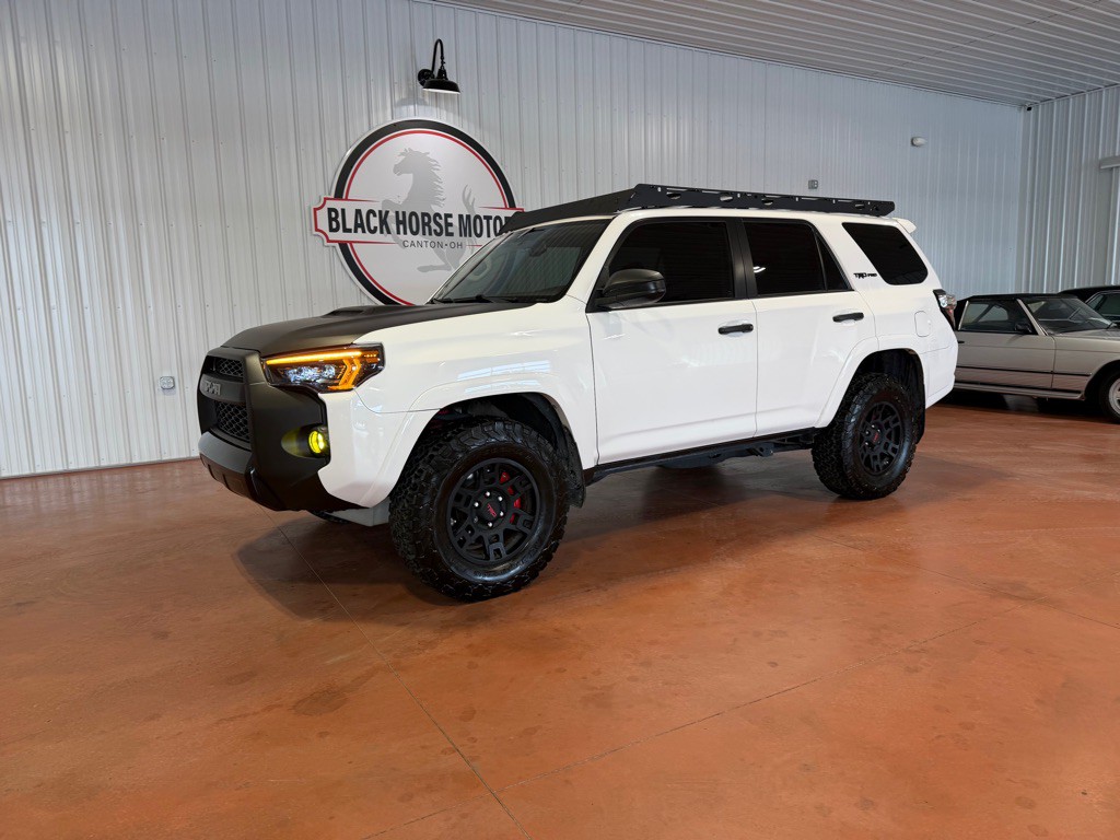 2017 Toyota 4Runner Image 3