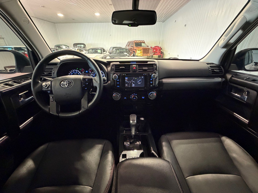 2017 Toyota 4Runner Image 28