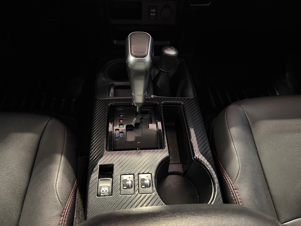 2017 Toyota 4Runner Image 30