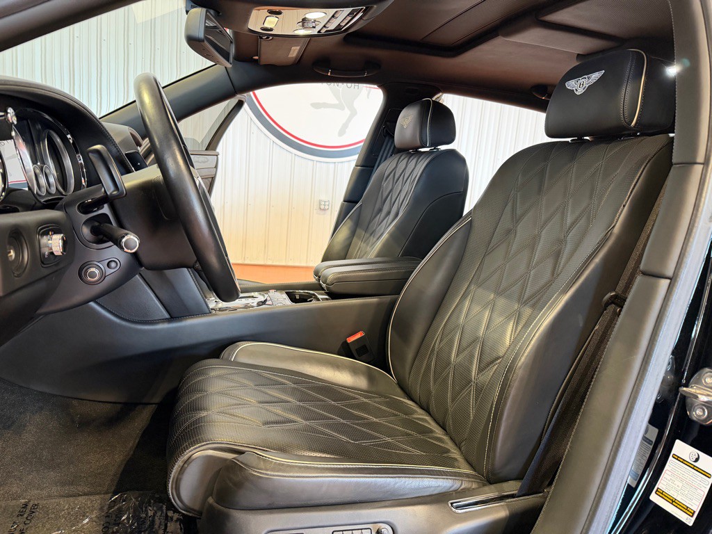 2014 Bentley Flying Spur Image 19