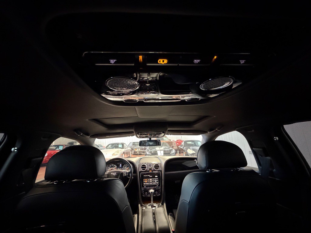 2014 Bentley Flying Spur Image 38