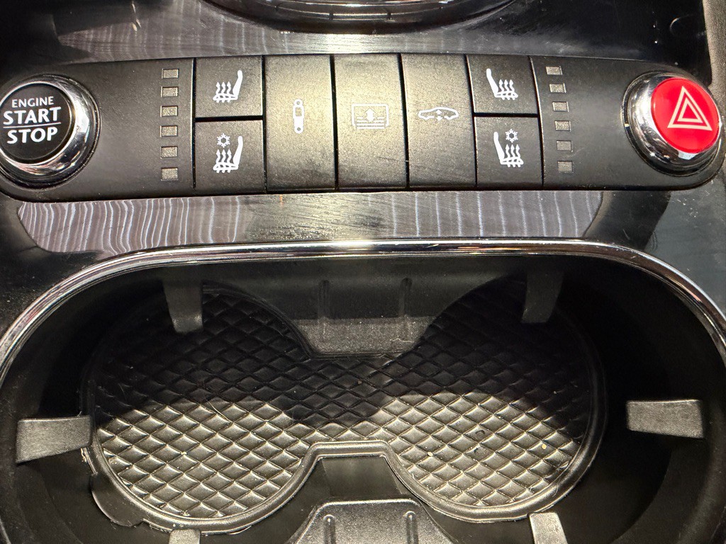 2014 Bentley Flying Spur Image 40