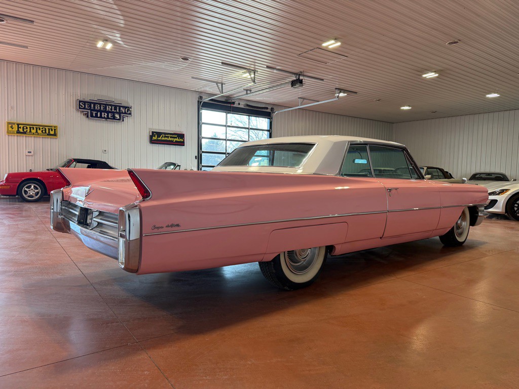1963 Cadillac Coupe De Ville Image 8