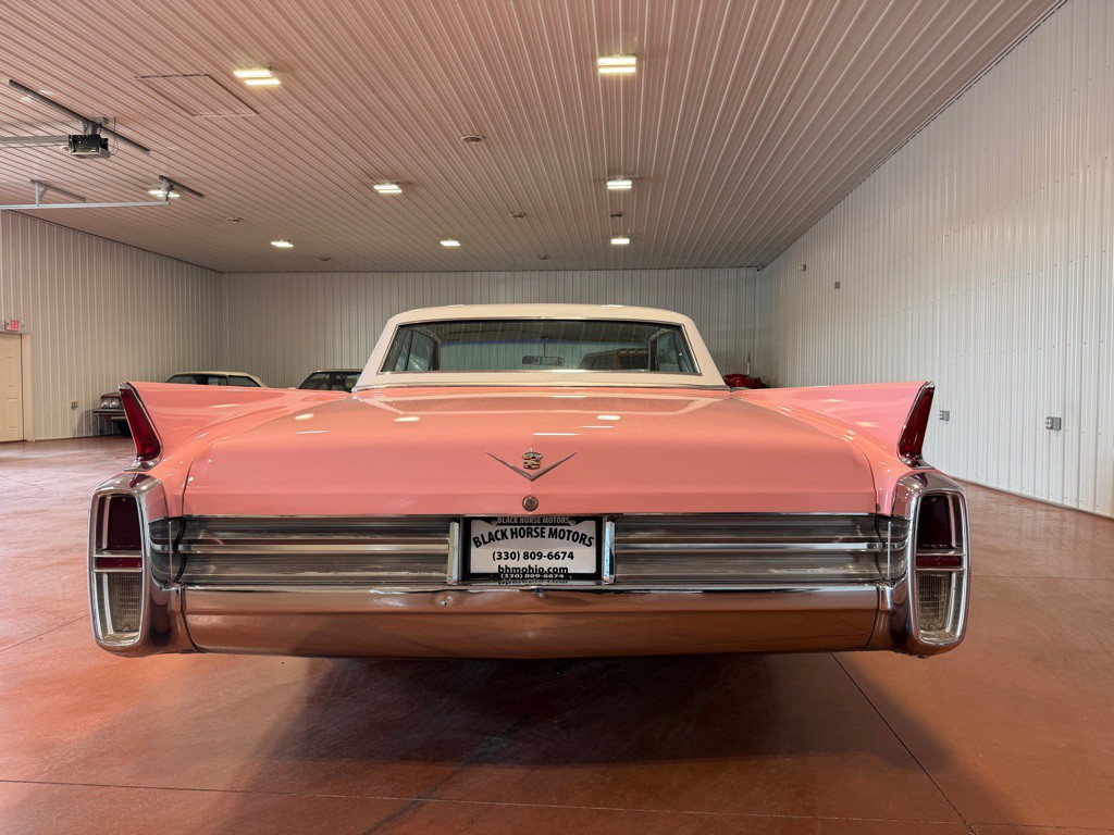 1963 Cadillac Coupe De Ville Image 9