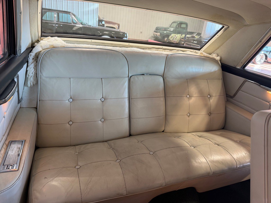 1963 Cadillac Coupe De Ville Image 20