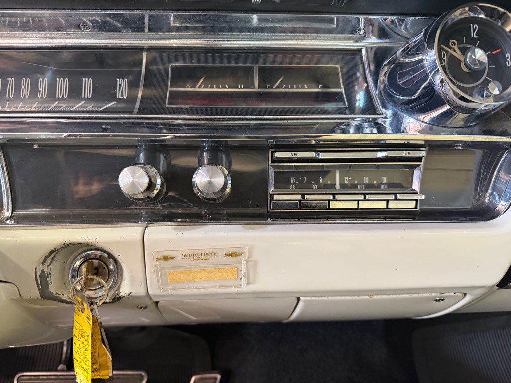 1963 Cadillac Coupe De Ville Image 23