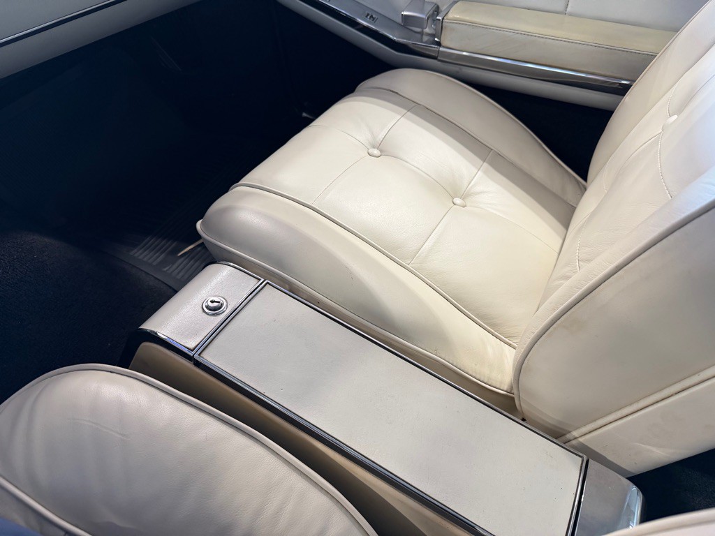 1963 Cadillac Coupe De Ville Image 26