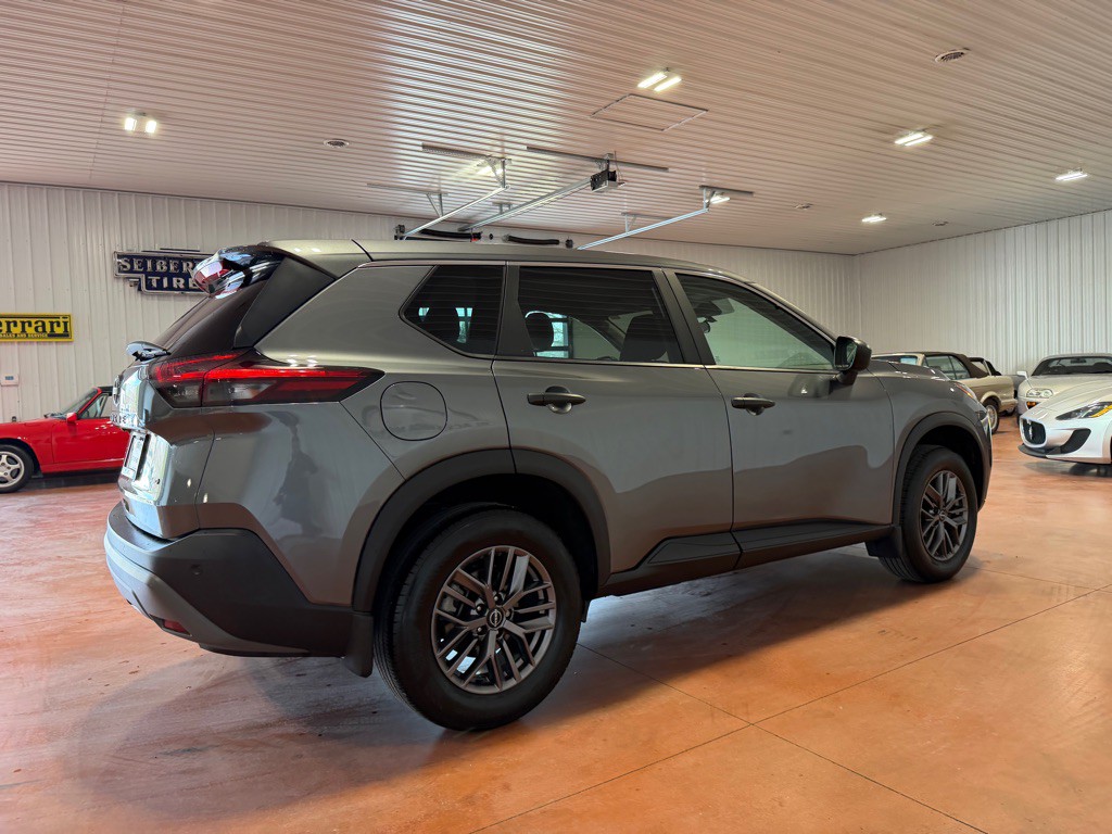2023 Nissan Rogue Image 8