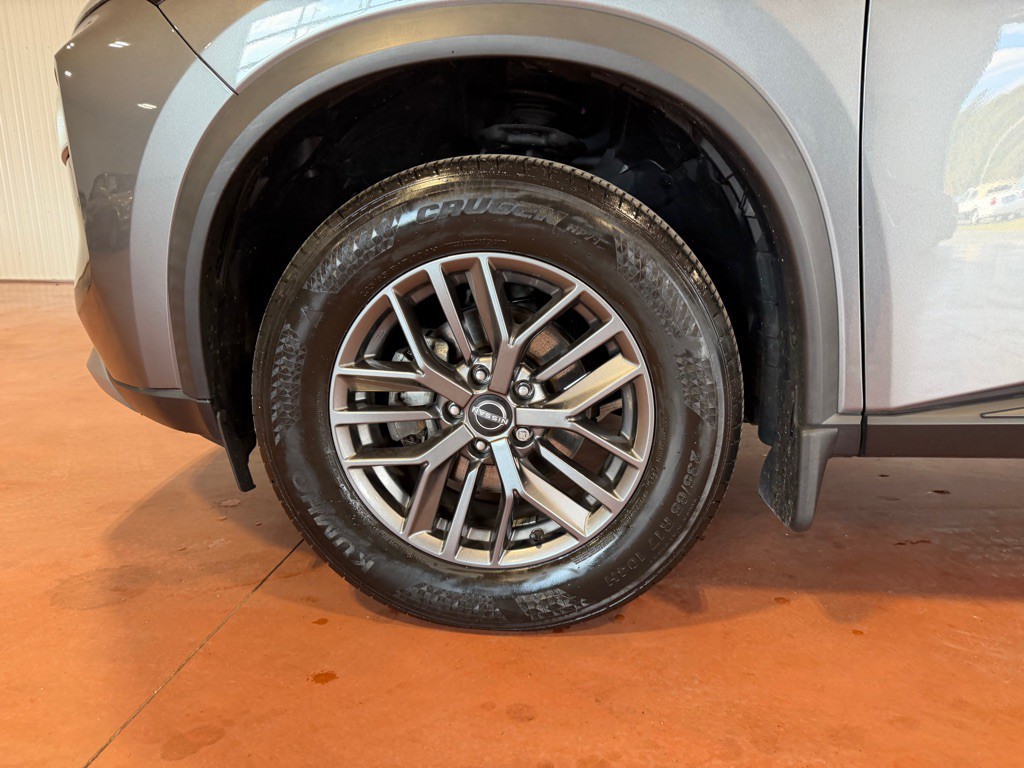 2023 Nissan Rogue Image 12