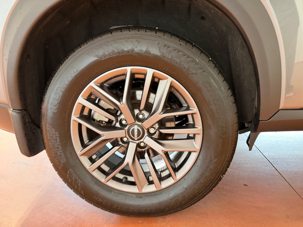 2023 Nissan Rogue Image 14